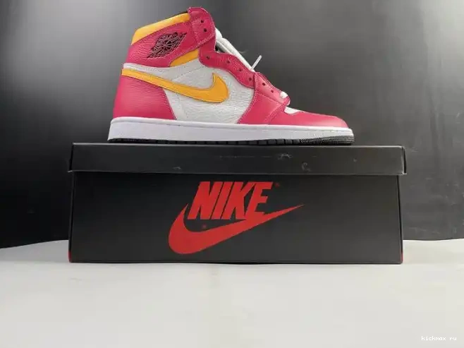 Rep 1 Red 555088-603 Fusion Jordan High Air OGLight 0519